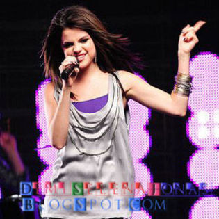 deeaaiovemusic - club selena gomez