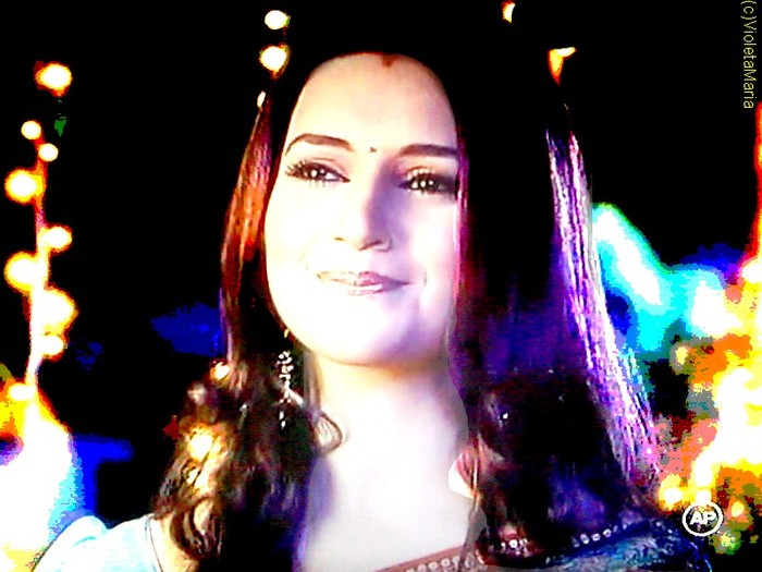 11183dh - Divyanka Tripathi