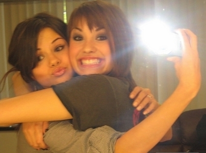 32236509[1] - Selena Gomez-Demi Lovato and Miley Cyrus