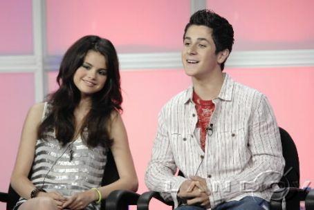 David_Henrie_1265268171_1 - david henrie