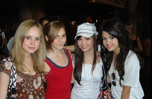 ~selena~ (206)