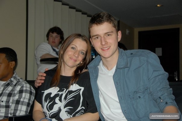  - xX Justin Party Xx