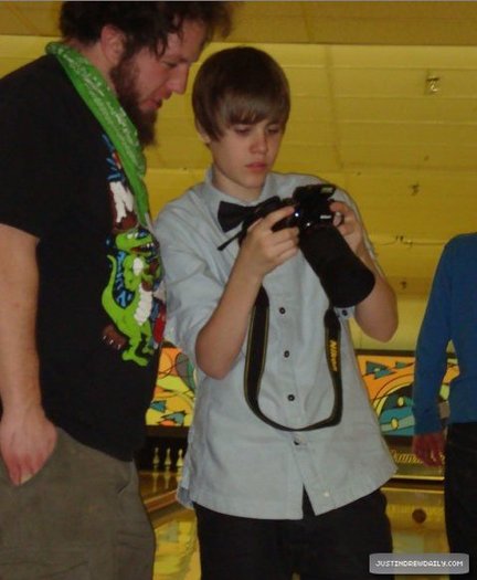  - xX Justin Party Xx