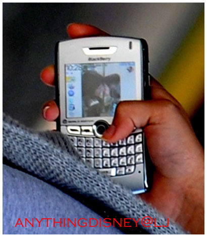 Demi:trebuie sa il sun pe Joe si Nick...; Demi:trebuia sa il sun pe Joe si Nick...
