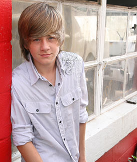 image luke - Luke Benward