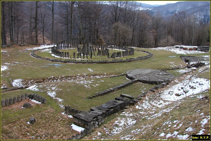 DSC02192 - Cetatea Sarmisegetuza Regia 03-04-2010