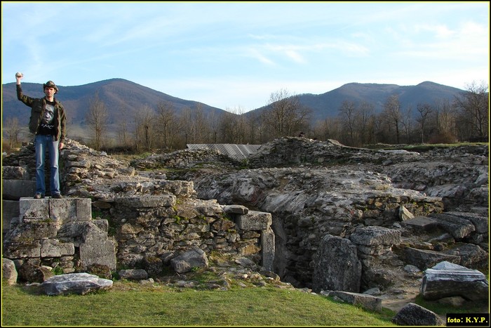 DSC02936 - Cetatea Sarmisegetuza Ulpia Traiana 04-04-2010