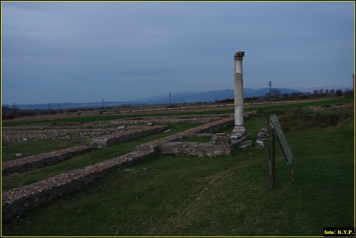 DSC02971 - Cetatea Sarmisegetuza Ulpia Traiana 04-04-2010