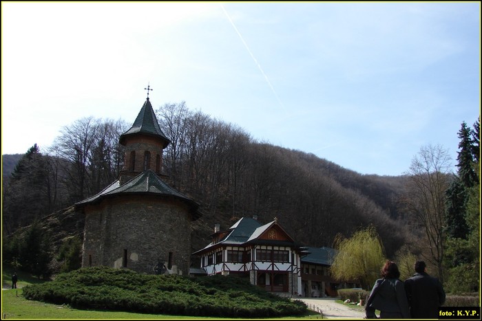 DSC02599 - Manastirea Prislop 04-04-2010