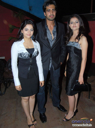 choti-bahu-success-party08