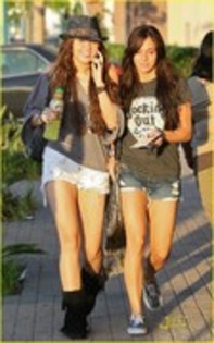 CGIXGZWMHILTGAISAPT - aaa- poze super rare miley -aaaa