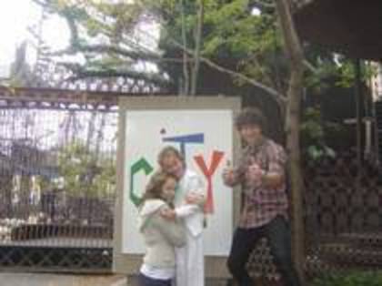 MFQOSTWWVMPGIHVTTAY - aaa- poze super rare miley -aaaa