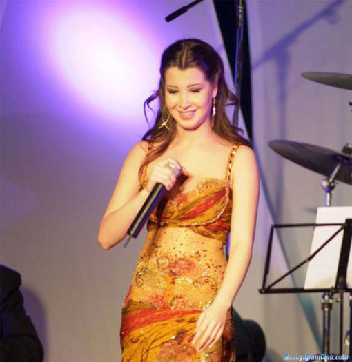 Nancy Ajram 00983