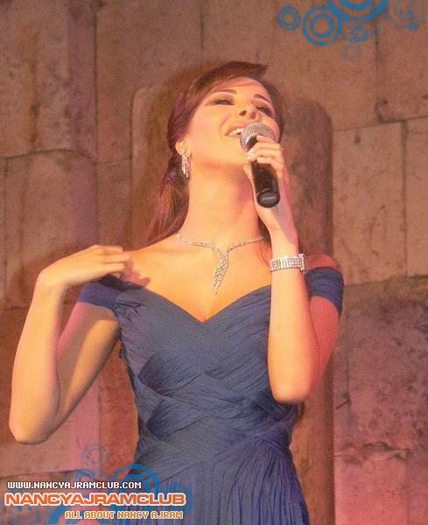 Nancy-Ajram-In-Jarash (13) - Nancy concert Jarash 2007