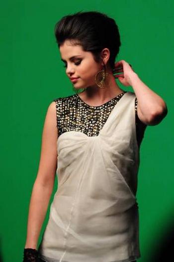 Selena Gomez Naturally