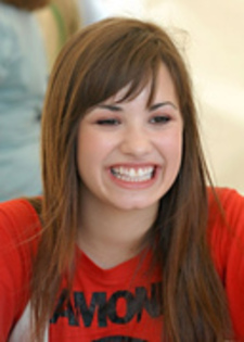 12790657_SJLODGVBT - demi lovato e cool