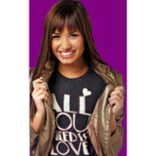 12790820_ZDEWZSLQQ - demi lovato e cool