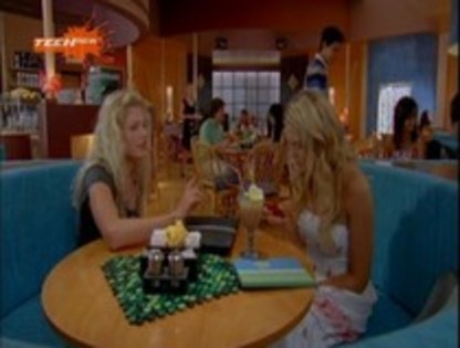 12786849_GGAUMSYQG - H2O season 3