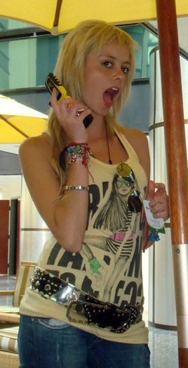 4701_84996276029_84750646029_1772208_3490867_n