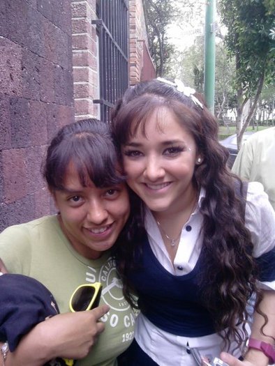 5800_1218508025997_1327772884_628739_998003_n