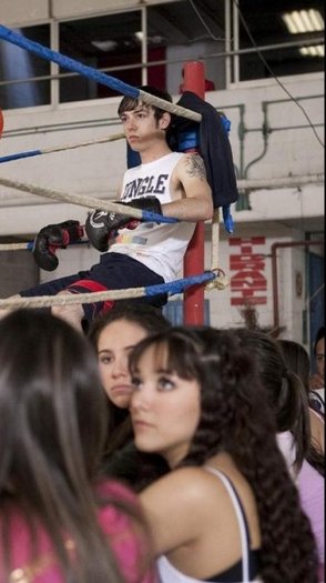 13659_193173091636_131052296636_3572652_530284_n