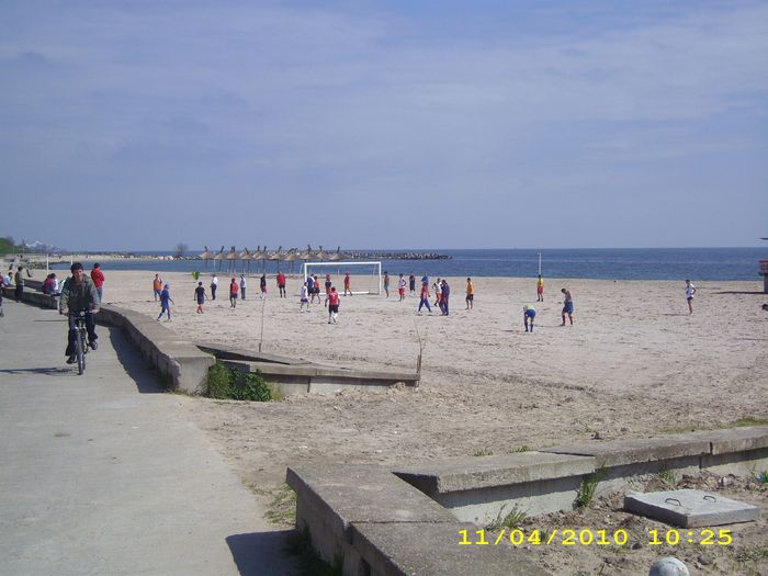 DSCI0617 - mangalia 11_4-2010