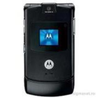 13376134_IJHFFBGHA - telefoane cu clapeta