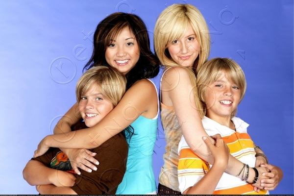 2po9iyq - Ashley Tisdale