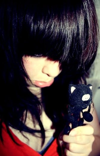 -Emo-emo-8173497-400-625 - album pt my bff bitha moah Mile mirelutzadeea