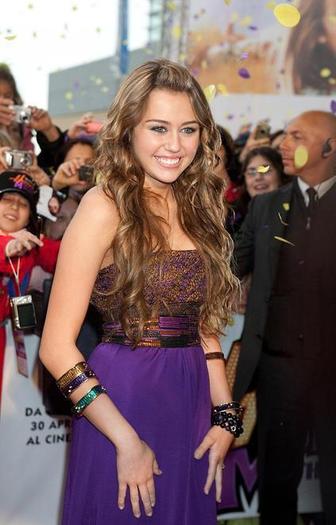 Miley_Cyrus_1241615847_4 - miley