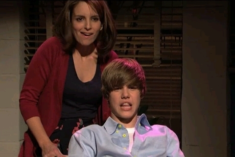 Bieber-On-SNL-4-10-10-justin-bieber-11464382-480-320 - 0_0 Justin on SNL 0_0