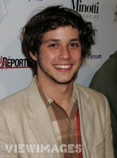 RICKY ULLMAN 13 - PIXEL PERFECT