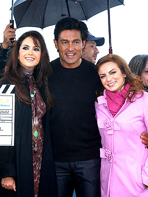 lucerocolunganavarro300