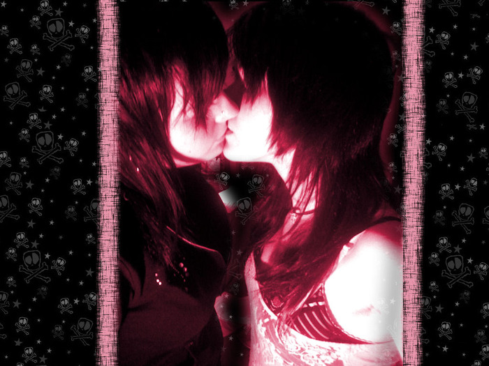 Emo_Emo_kiss_004672_ - Emo Lov3