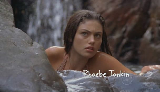 Phoebe Tonkin as Cleo Sertori - phoebe tonkin