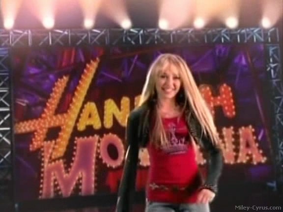 miley-cyrus_dot_com-hannahmontana-ep1caps131 - Hannah Montana episode 01 - Lilly do you want to know a secret