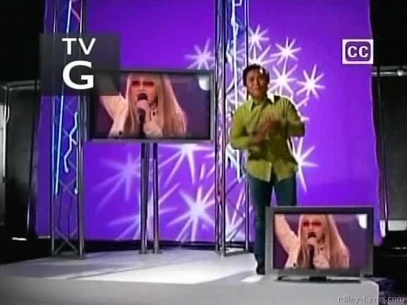 miley-cyrus_dot_com-hannahmontana-ep1caps013 - Hannah Montana episode 01 - Lilly do you want to know a secret