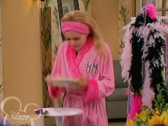 miley-cyrus_dot_com-hannahmontana-ep1caps346