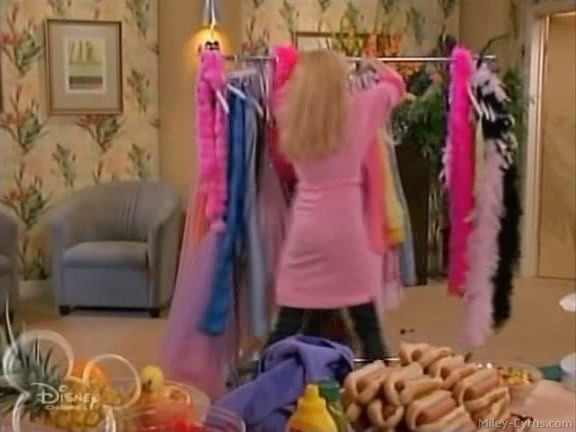 miley-cyrus_dot_com-hannahmontana-ep1caps358