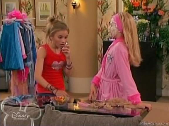 miley-cyrus_dot_com-hannahmontana-ep1caps375