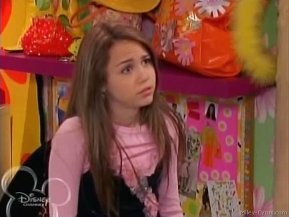 miley-cyrus_dot_com-hannahmontana-ep1caps486