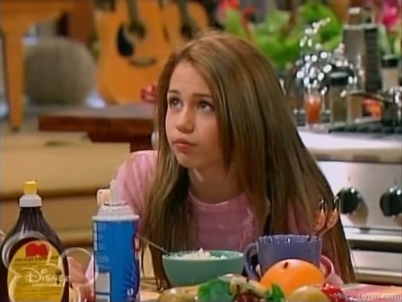 miley-cyrus_dot_com-hannahmontana-ep1caps519