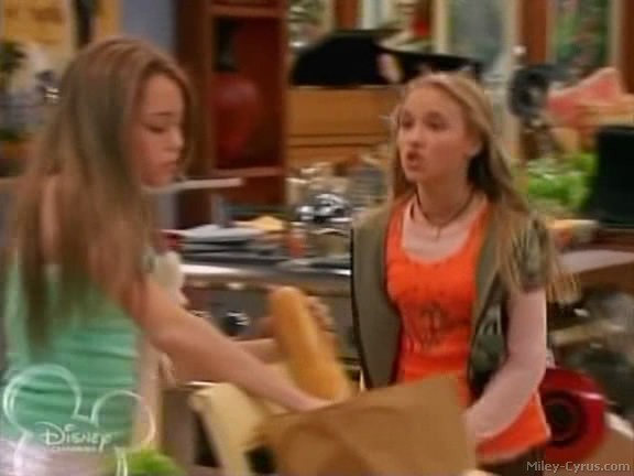 miley-cyrus_dot_com-hannahmontana-ep1caps563