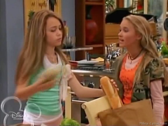 miley-cyrus_dot_com-hannahmontana-ep1caps564