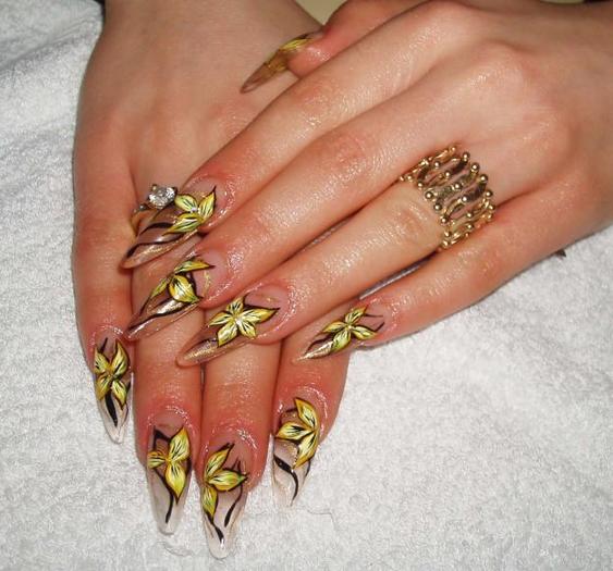 52143961_1-Curs-de-pictura-artistica-pe-unghii-nivel-1-si-nivelul-2-Centrul-Civic - accesori