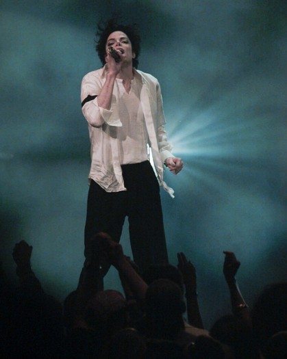 obit-michael-jackson_adam2-817x1024 - Give In To Me