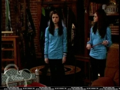 normal_wowpS01E01_0504 - Wizards of Waverly Place Episode 02 The Crazy Ten Minute Sale