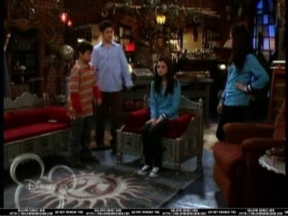 normal_wowpS01E01_0526 - Wizards of Waverly Place Episode 02 The Crazy Ten Minute Sale