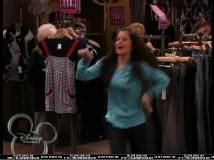 normal_wowpS01E01_1047 - Wizards of Waverly Place Episode 02 The Crazy Ten Minute Sale