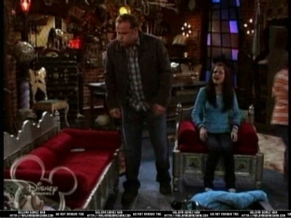 normal_wowpS01E01_1240 - Wizards of Waverly Place Episode 02 The Crazy Ten Minute Sale